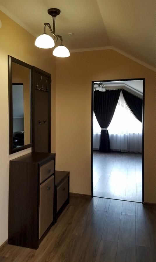 Отель Hotel Central Park Velyikyy Bychkiv