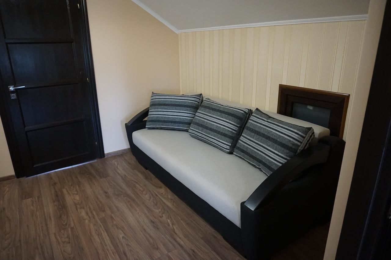 Отель Hotel Central Park Velyikyy Bychkiv