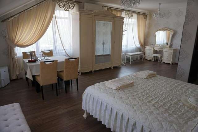 Отель Hotel Central Park Velyikyy Bychkiv-49